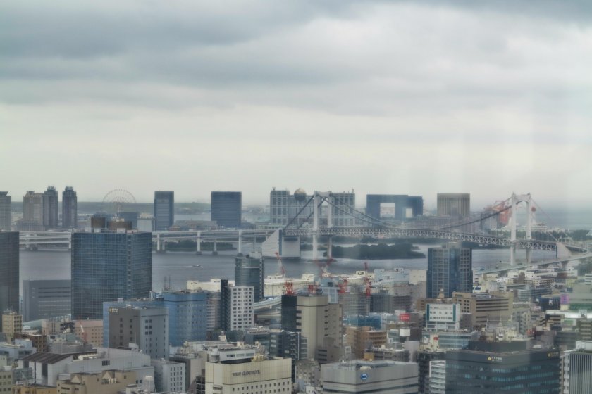 东京塔上面看到的台场和大观缆车